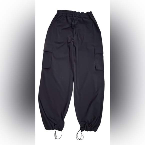 Fabletics Women's Heights Cargo Pants - Picture 6 of 16